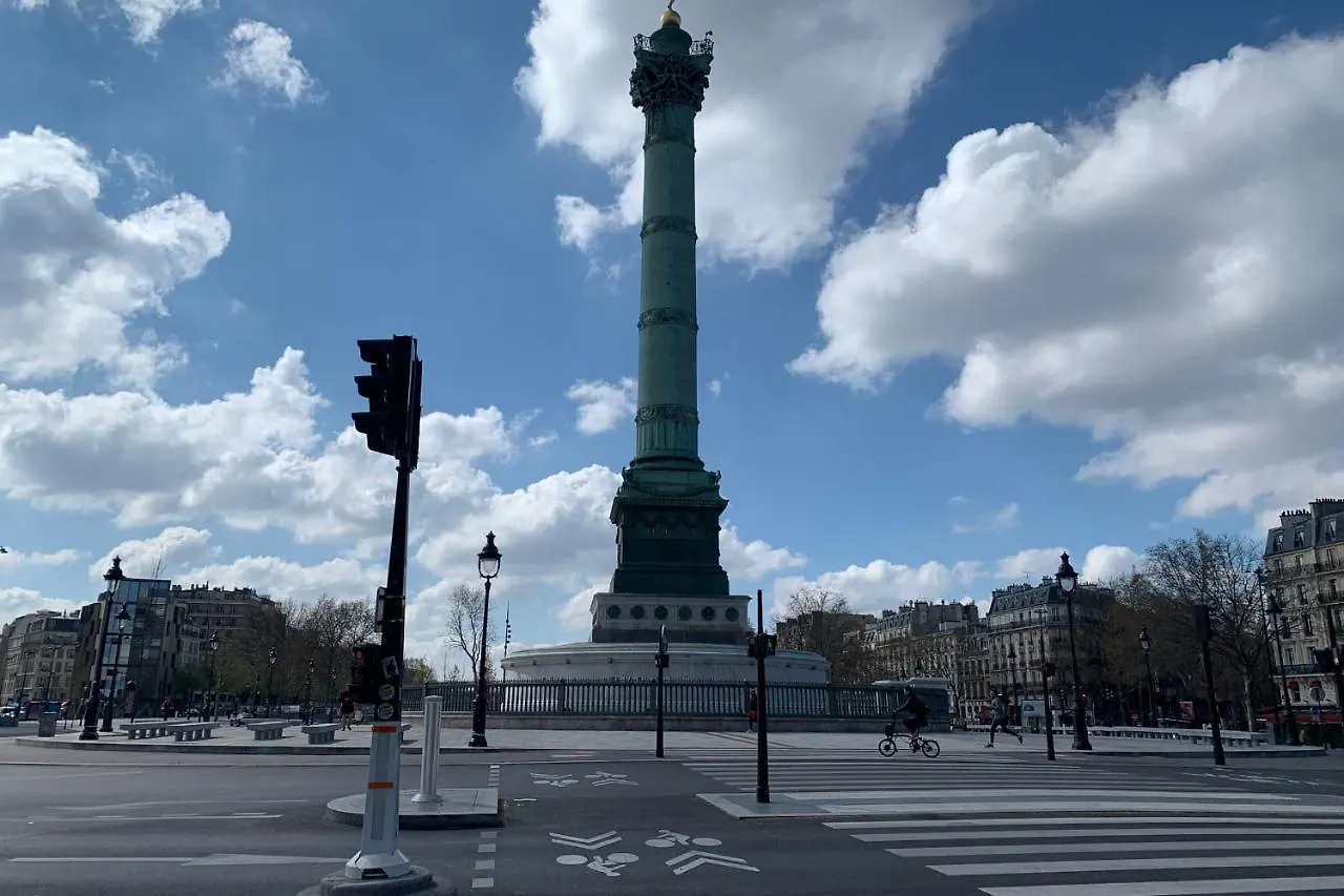 アパート 170 Suite Angouleme Large Duplex Style Apt With1 Bdr Paris Central フランス